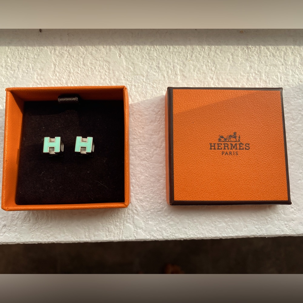 Hermes H logo earrings d’H cage silver hardware in light blue with box